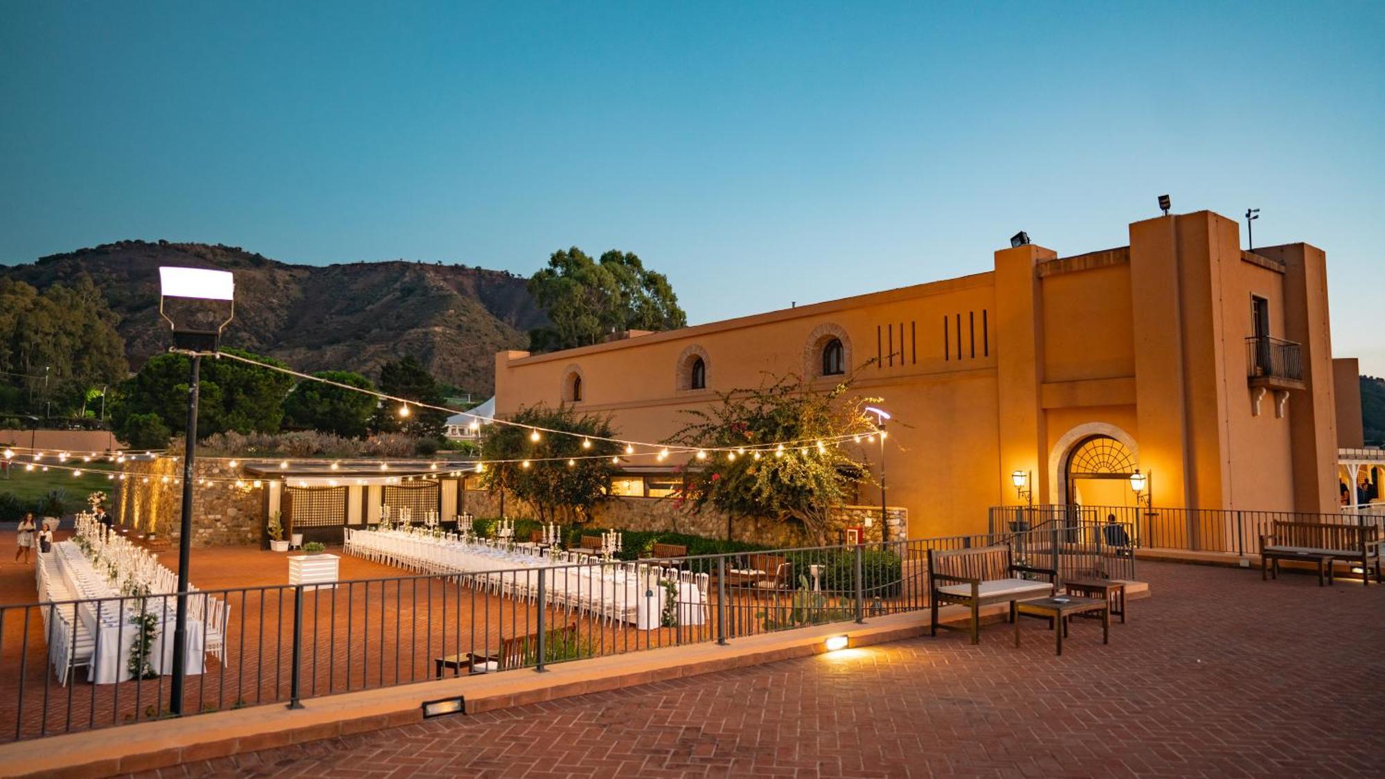 Altafiumara Resort & Spa Villa San Giovanni Bagian luar foto