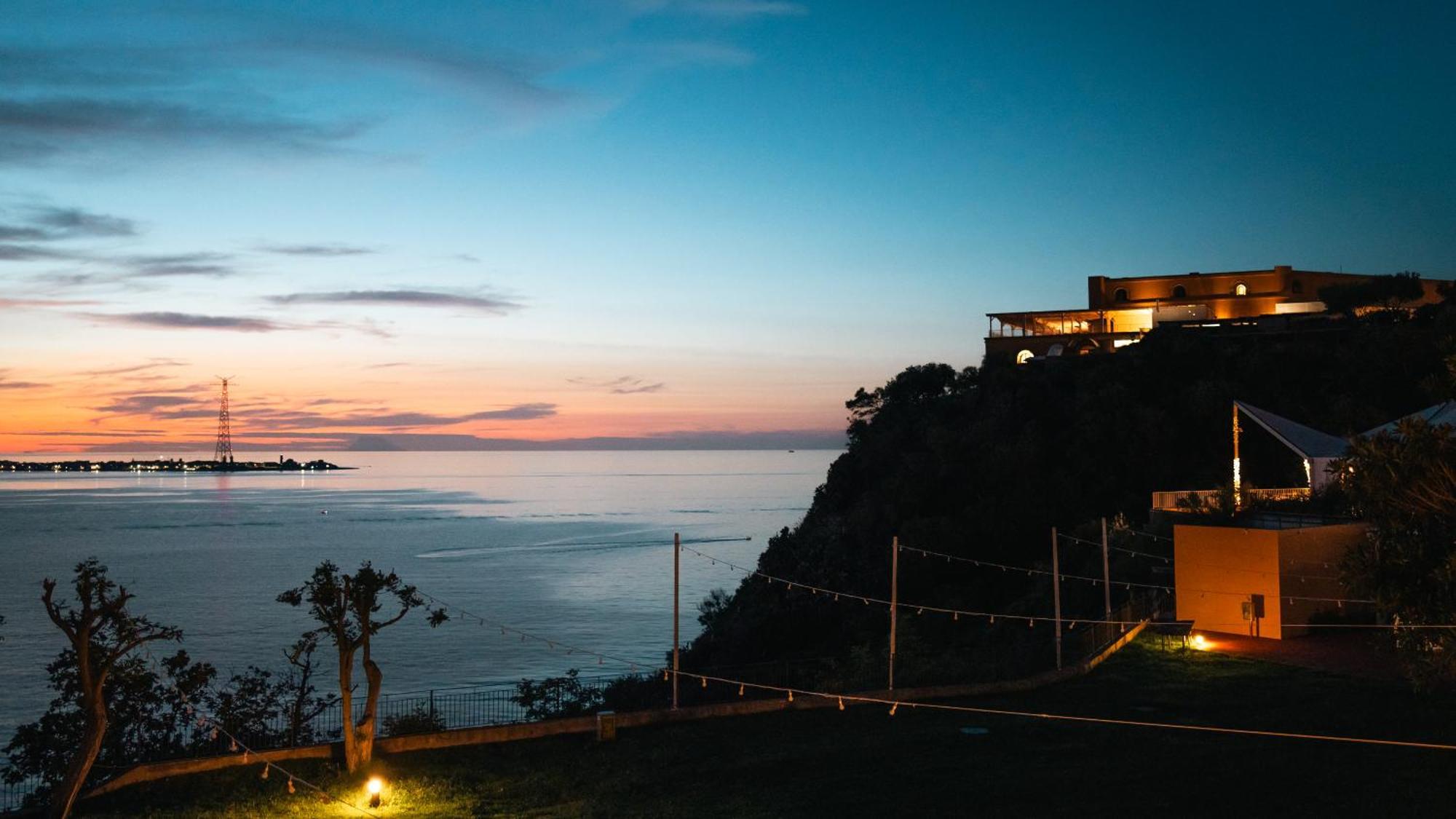 Altafiumara Resort & Spa Villa San Giovanni Bagian luar foto